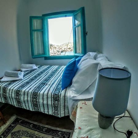 Villa Pitini Sými Eksteriør bilde