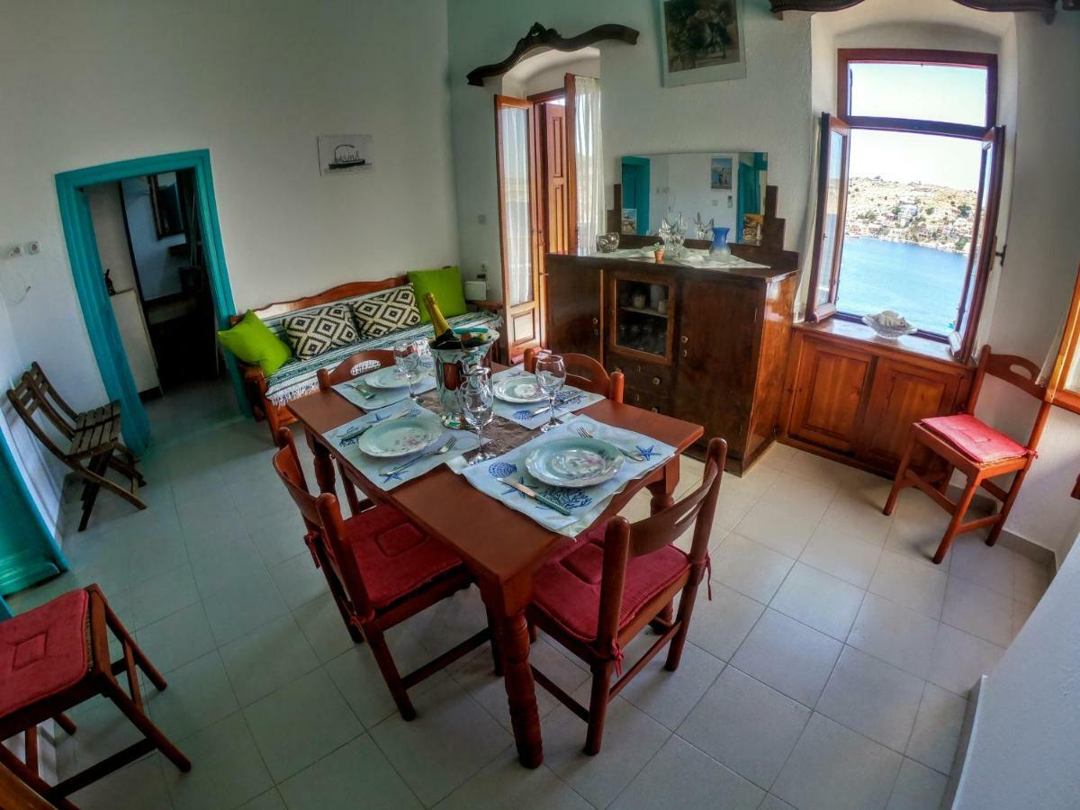 Villa Pitini Sými Eksteriør bilde