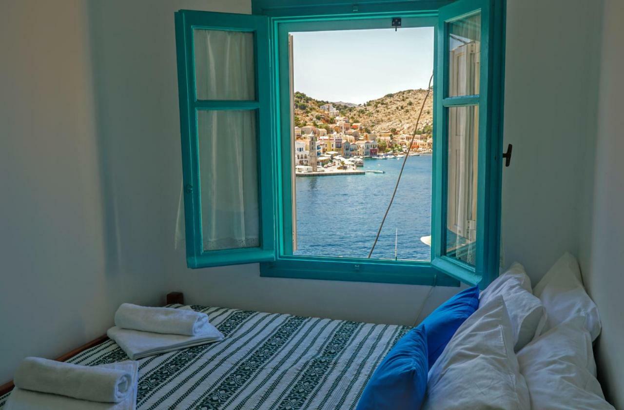 Villa Pitini Sými Eksteriør bilde
